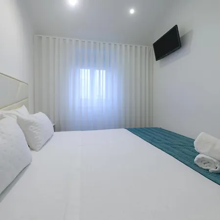 Abegorias * נאזרה