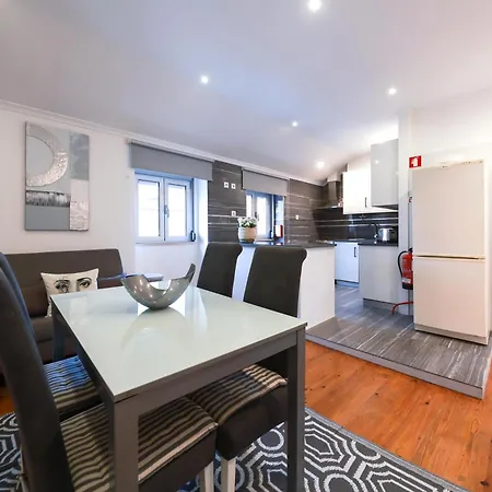 Abegorias * נאזרה