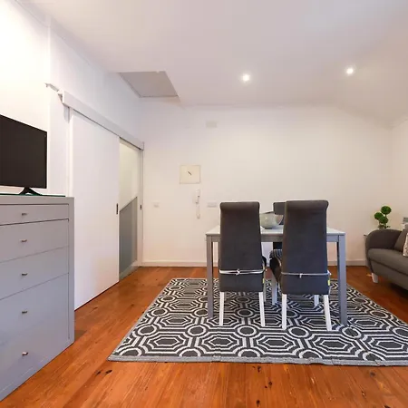 Abegorias * נאזרה